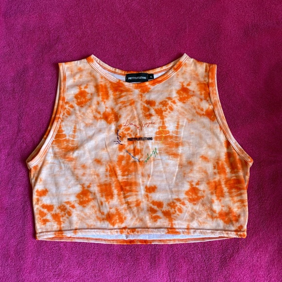 PrettyLittleThing Tops - Tie Dye Pretty Little Thing Crop Top